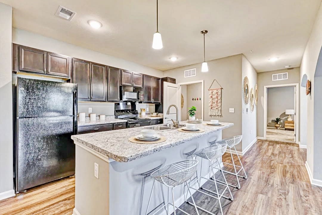 Photos and Video of Flats at Sundown apartments